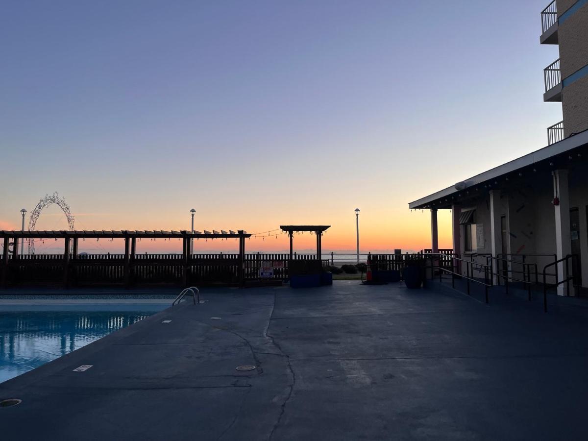Hotel Boardwalk 705 Virginia Beach Esterno foto