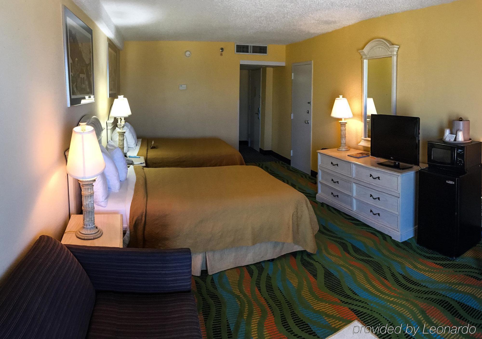 Hotel Boardwalk 705 Virginia Beach Esterno foto
